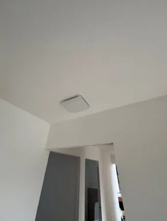 Transformation complète à La Jarrie - Grilles au plafond